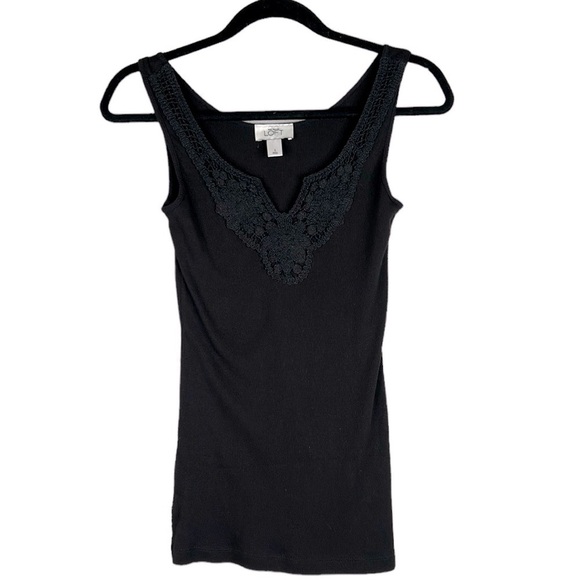 LOFT Ann Taylor Black Embroidered V-Neck Cotton Tank Top Size Small - Picture 1 of 5
